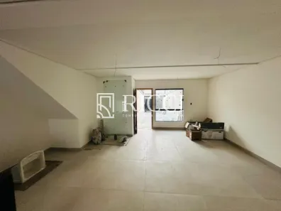 Casa com 3 Quartos à venda, 136m² no Estuário, Santos