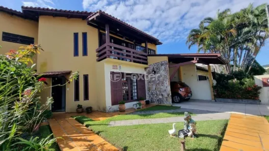 Casa com 6 Quartos à venda, 186m² no Itacorubi, Florianópolis