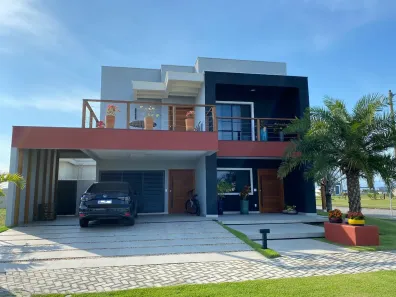 Casa de Condomínio com 2 Quartos à venda, 247m² no Ogiva, Cabo Frio