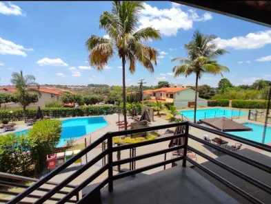 Casa de Condomínio com 3 Quartos à venda, 180m² no Jardim Vitória, Goiânia