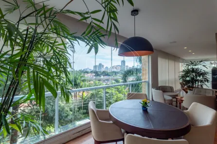 Apartamento com 3 Quartos à venda, 243m² no Campo Belo, São Paulo