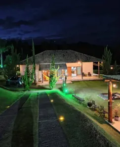 Fazenda/Sítio com 2 Quartos à venda, 260m² no , Paraibuna