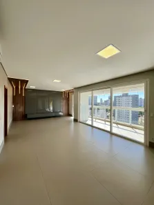 Apartamento com 3 Quartos para alugar, 155m² no Zona 01, Maringá