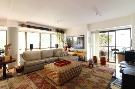 Apartamento com 3 Quartos à venda, 204m² no Vila Madalena, São Paulo