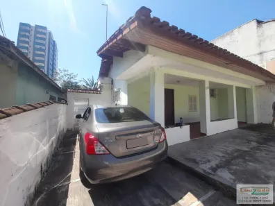 Casa com 3 Quartos à venda, 147m² no Centro, Peruíbe