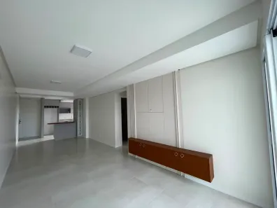 Apartamento com 3 Quartos para alugar, 100m² no Presidente Médici, Chapecó