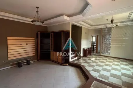 Sobrado com 5 Quartos à venda, 343m² no Vila Helena, Santo André