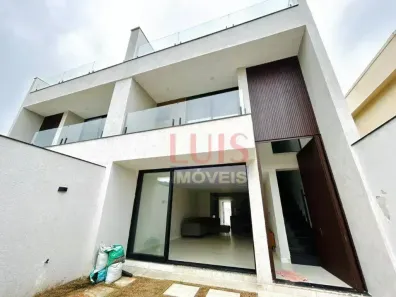 Casa com 4 Quartos à venda, 300m² no Piratininga, Niterói