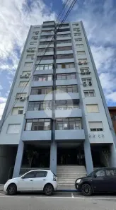 Apartamento com 3 Quartos para alugar, 90m² no Centro, Rio Grande