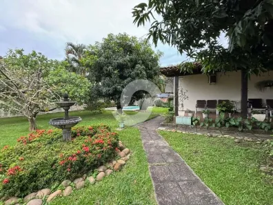 Casa com 3 Quartos à venda, 276m² no Piratininga, Niterói