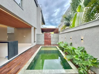 Casa com 4 Quartos à venda, 233m² no Maraponga, Fortaleza