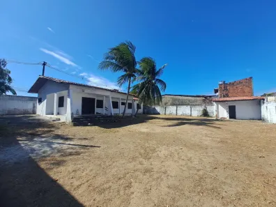 Imóvel Comercial com 3 Quartos para alugar, 200m² no Boa Vista-Castelão, Fortaleza