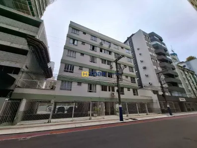 Apartamento com 2 Quartos à venda, 60m² no Centro, Balneário Camboriú