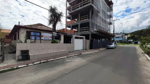 Lote/Terreno à venda, 330m² no Paes Leme, Imbituba
