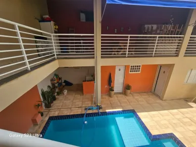 Casa com 4 Quartos à venda, 191m² no Pacaembu, Londrina