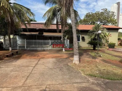 Casa com 3 Quartos para alugar, 120m² no Plano Diretor Sul, Palmas