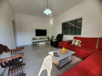 Casa com 5 Quartos à venda, 198m² no Dona Clara, Belo Horizonte