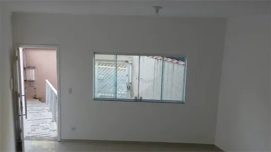 Sobrado com 3 Quartos para alugar, 180m² no Chácara Seis de Outubro, São Paulo