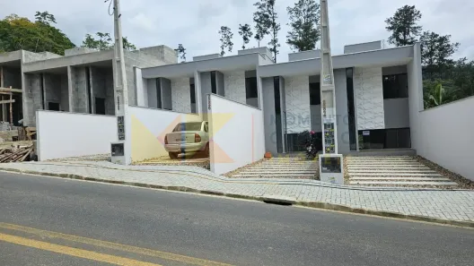 Sobrado com 2 Quartos à venda, 71m² no Passo Manso, Blumenau