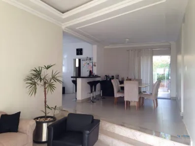 Casa de Condomínio com 5 Quartos à venda, 250m² no Veredas das Geraes, Nova Lima