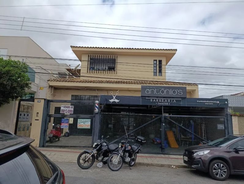 Casa com 3 quartos — Caiçaras, Belo Horizonte