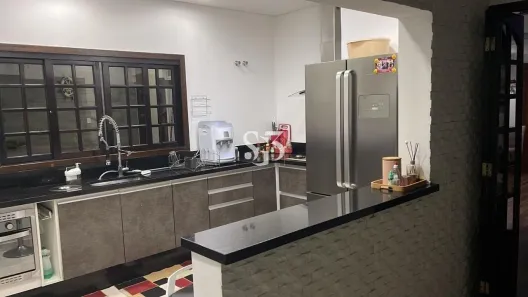 Casa de Condomínio com 3 Quartos à venda, 450m² no Jardim Peri, São Paulo