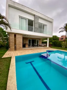 Casa de Condomínio com 5 Quartos para venda ou aluguel, 600m² no Busca Vida (Abrantes), Camaçari