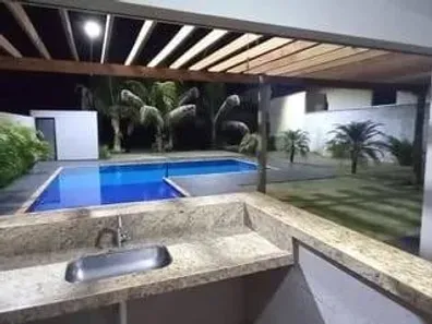 Fazenda/Sítio com 3 Quartos à venda, 265m² no , Sertanópolis