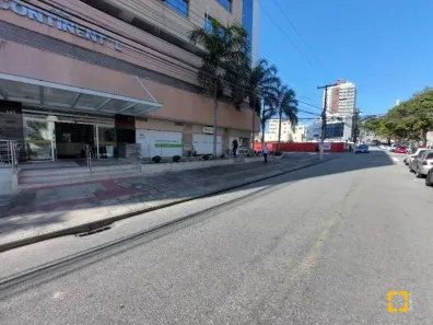Sala Comercial à venda, 38m² no Estreito, Florianópolis