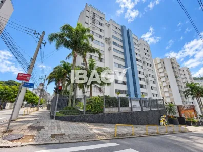 Apartamento com 3 Quartos para alugar, 147m² no Centro, Florianópolis