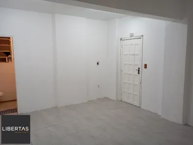 Sala Comercial com 1 Quarto à venda, 23m² no Centro Histórico, Porto Alegre