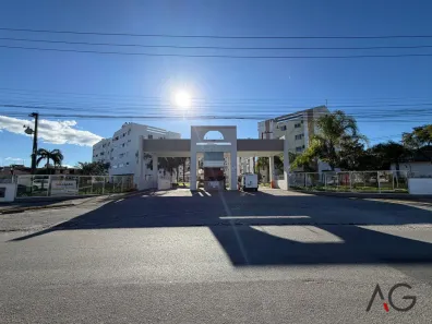 Apartamento com 2 Quartos para alugar, 55m² no Forquilhas, São José
