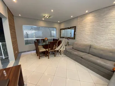 Sobrado com 3 Quartos à venda, 220m² no Cerâmica, São Caetano do Sul