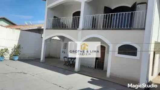 Sobrado com 4 Quartos à venda, 220m² no Campos Elíseos, Taubaté