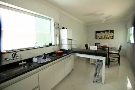 Casa com 6 Quartos à venda, 250m² no Vila Caraguatá, São Paulo
