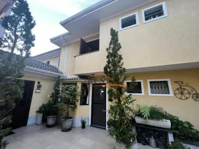 Sobrado com 3 Quartos à venda, 180m² no Vila Anglo Brasileira, São Paulo