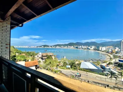 Casa de Condomínio com 3 Quartos à venda, 200m² no Canto da Praia, Itapema