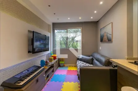 Apartamento com 3 Quartos à venda, 60m² no Vila Gumercindo, São Paulo
