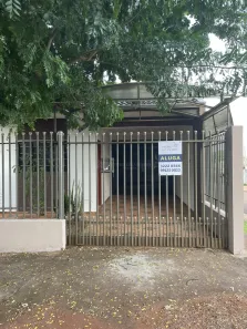 Casa com 2 Quartos para alugar, 97m² no Jardim Nova Independência, Sarandi