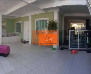 Casa com 4 Quartos à venda, 270m² no Piratininga, Niterói