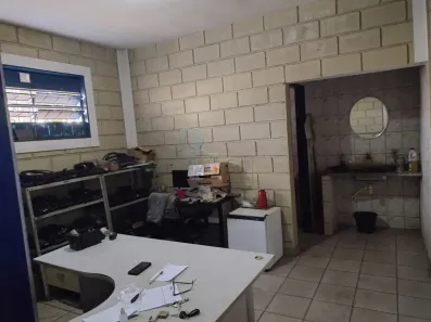 Galpão/Depósito/Armazém à venda, 213m² no Vila Mariana, Ribeirão Preto
