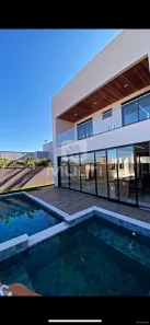 Casa de Condomínio com 4 Quartos à venda, 363m² no Granja Marileusa, Uberlândia