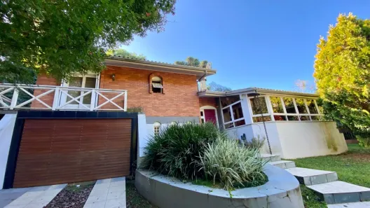 Casa com 2 Quartos à venda, 159m² no Ipê Amarelo, Gramado