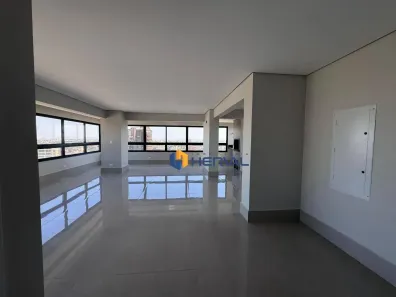 Apartamento com 4 Quartos à venda, 194m² no Zona 01, Maringá