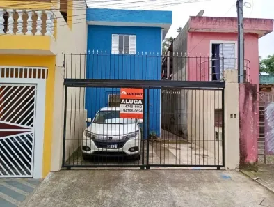 Casa com 2 Quartos para alugar, 65m² no Jardim Juliana, Ferraz de Vasconcelos