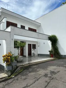 Sobrado com 4 Quartos para alugar, 204m² no Indianópolis, São Paulo
