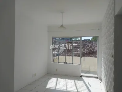 Apartamento com 2 Quartos para alugar, 85m² no COHAB C, Gravataí