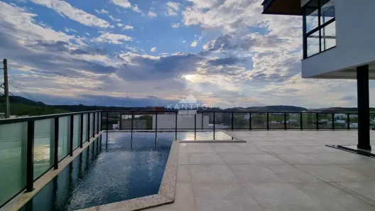 Casa com 4 Quartos à venda, 320m² no São Pedro, Juiz de Fora