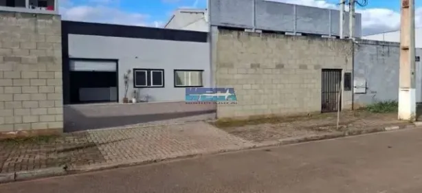 Galpão/Depósito/Armazém à venda, 207m² no Novo Mundo, Curitiba