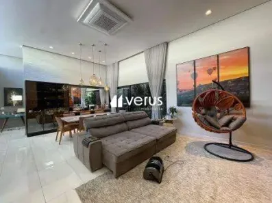 Casa de Condomínio com 3 Quartos à venda, 200m² no Laranjeiras, Uberlândia